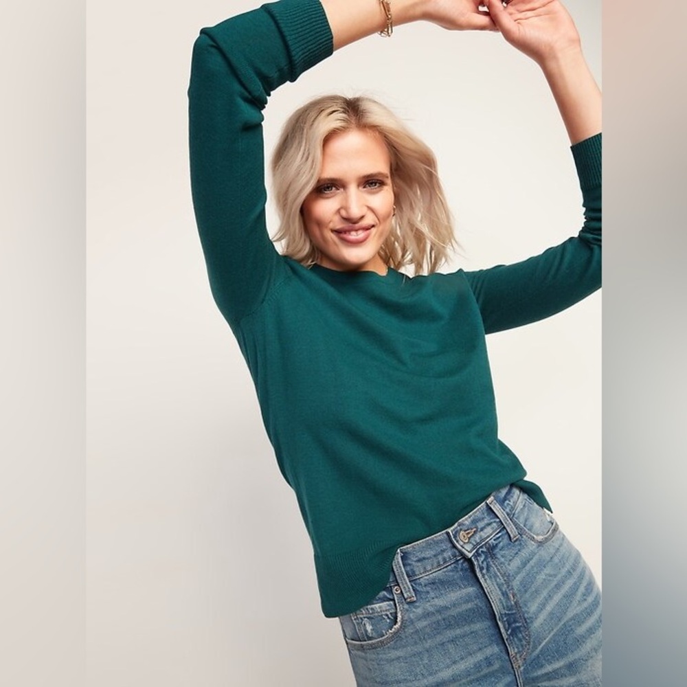 Old Navy Sweater